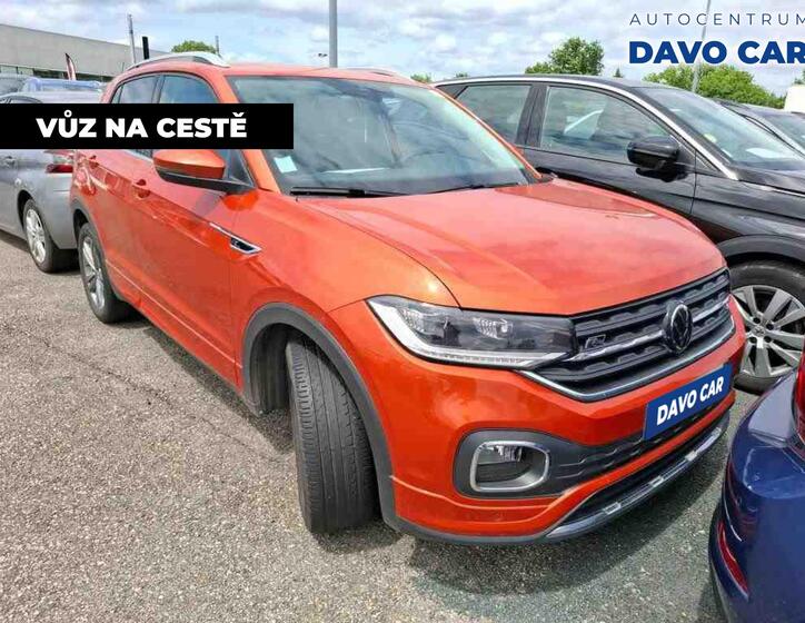 Volkswagen T-Cross 1