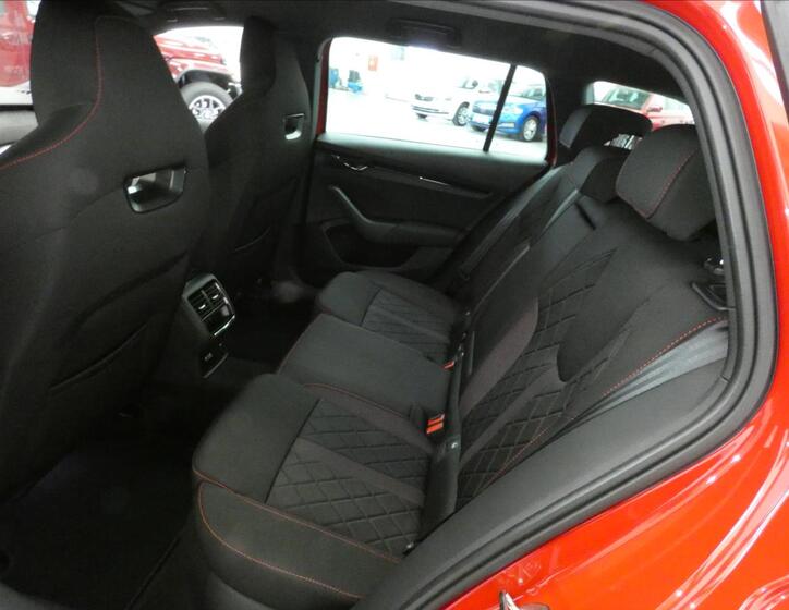 Škoda Octavia 19