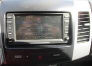 Mitsubishi Outlander 16
