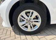 Toyota Yaris 27