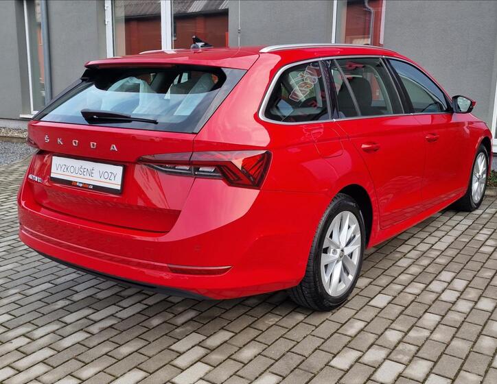 Škoda Octavia 10