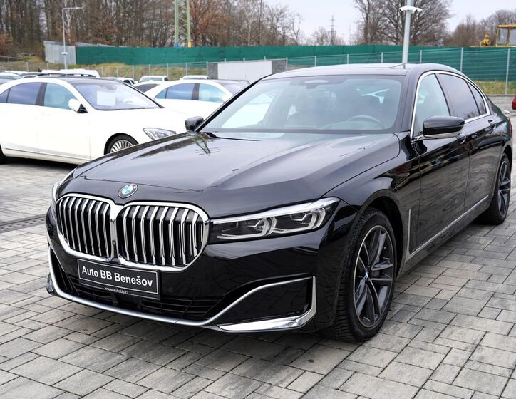 BMW Řada 7 2