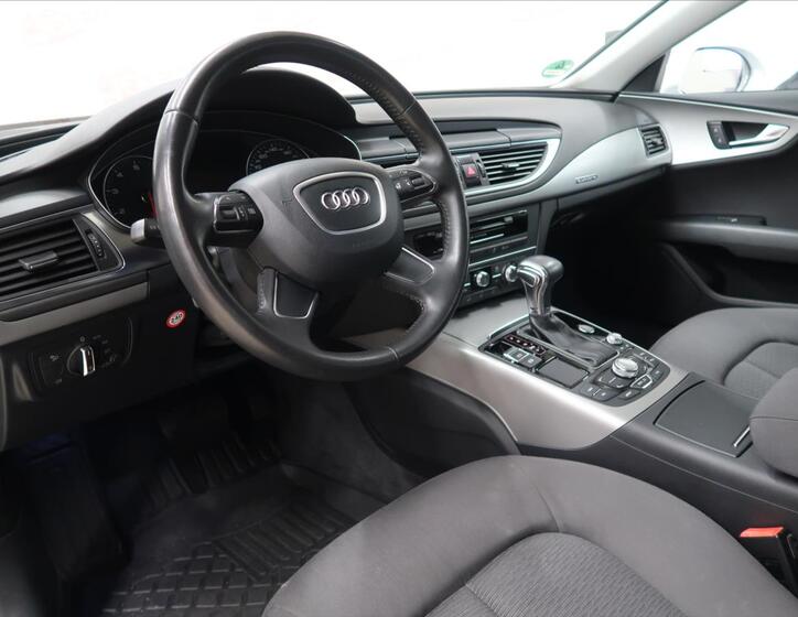 Audi A7 11