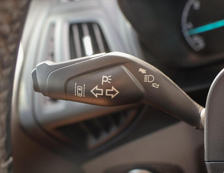 Ford Tourneo Connect 24