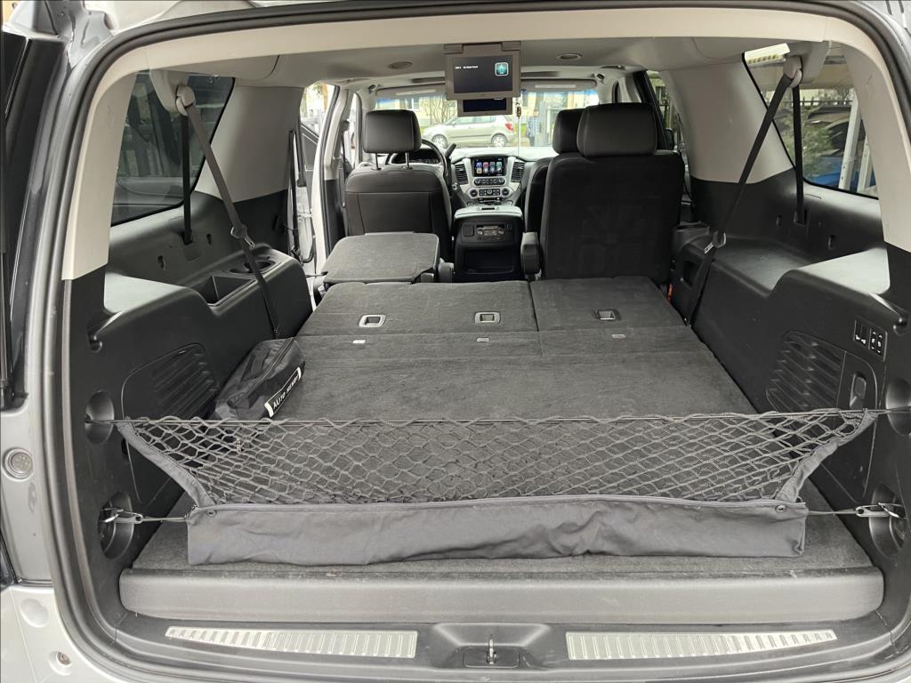 GMC Yukon 32