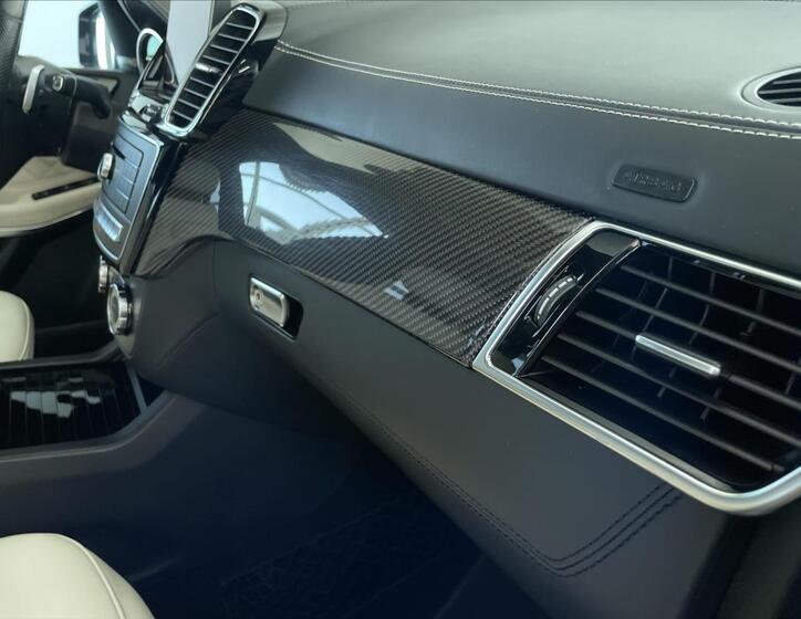 Mercedes-Benz GLS 16