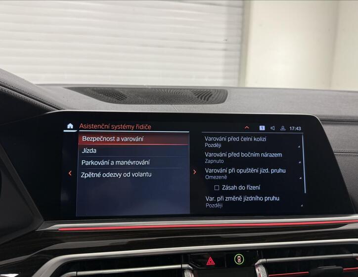BMW X7 24