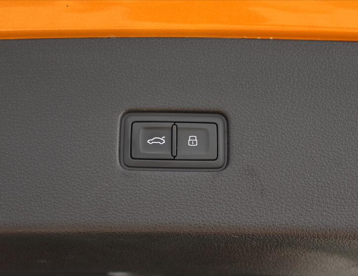 Audi Q8 13