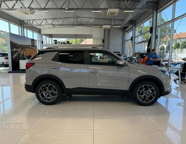 SsangYong Korando 8