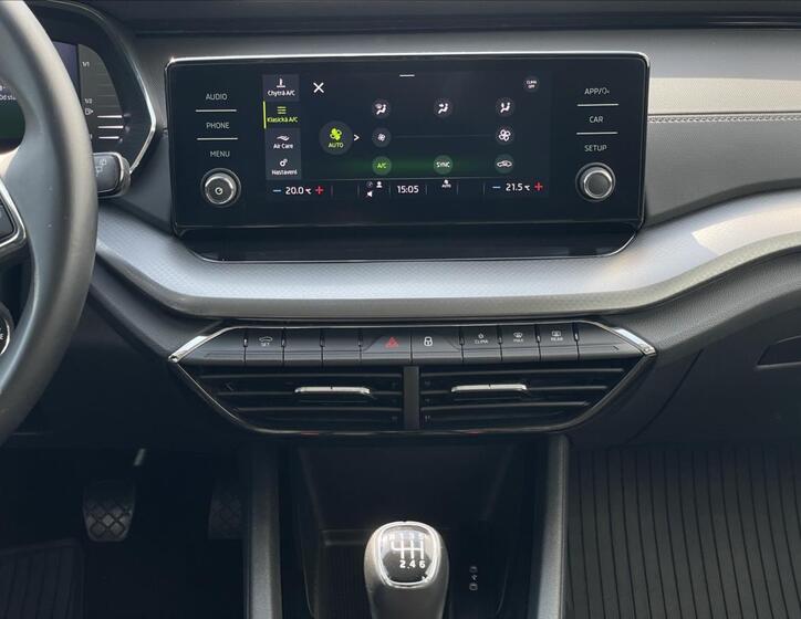 Škoda Octavia 12