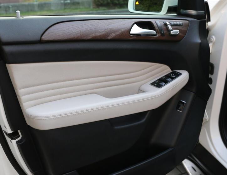 Mercedes-Benz GLE 17