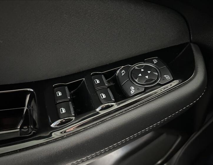 Ford S-MAX 10