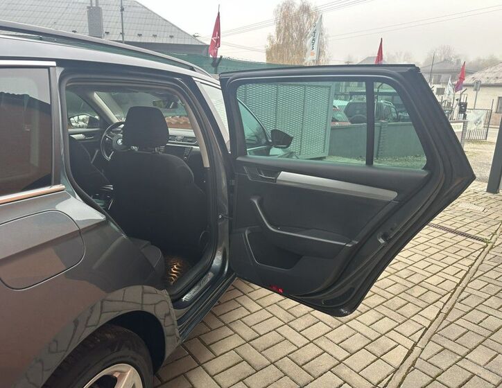 Škoda Superb 24