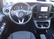 Mercedes-Benz Vito 12