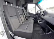 Mercedes-Benz Sprinter 7