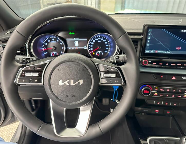 KIA Ceed 12