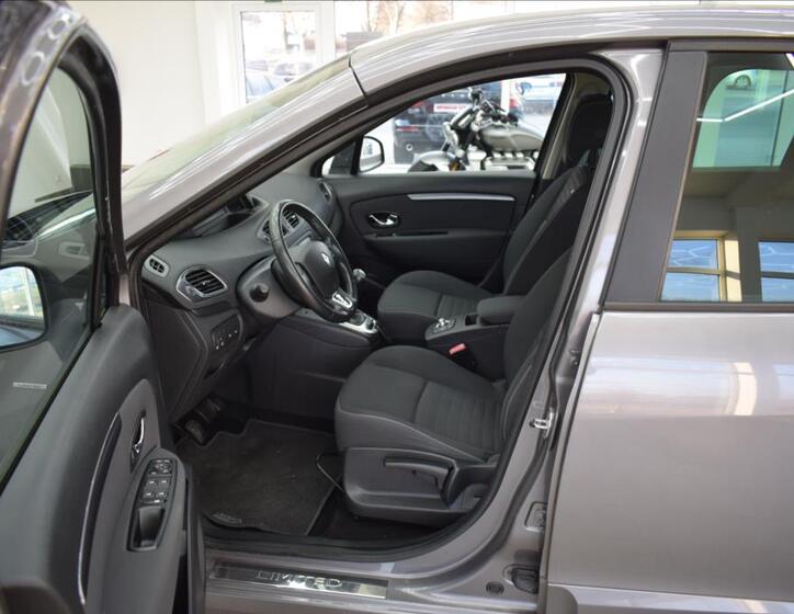 Renault Scénic 10