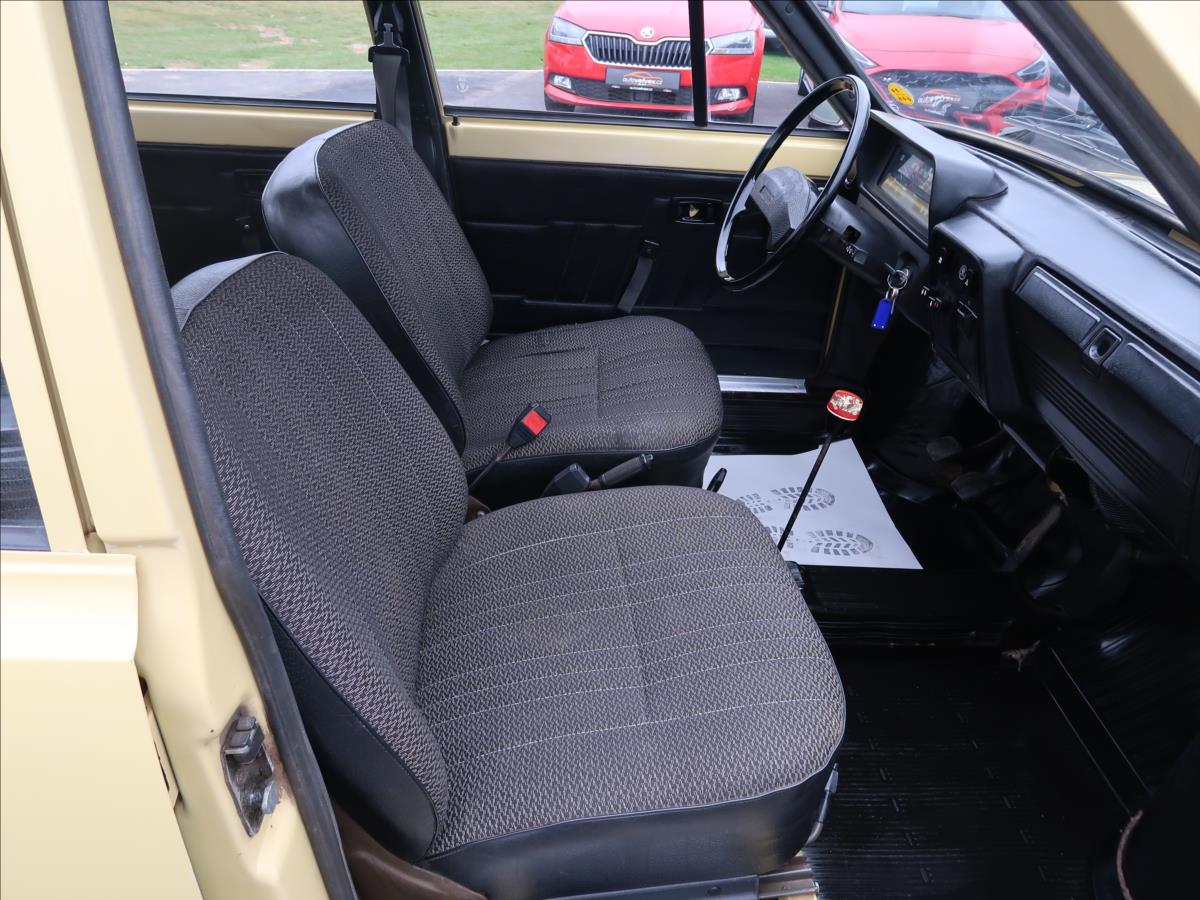 Škoda 105