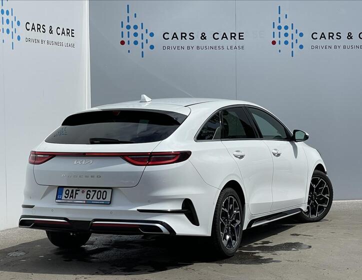 KIA ProCeed 3