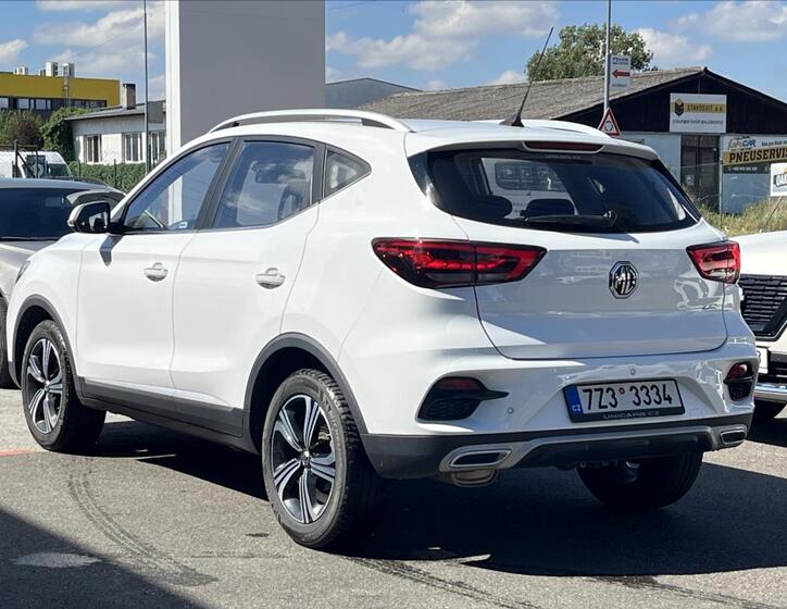 MG ZS 6