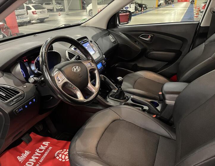 Hyundai ix35 21