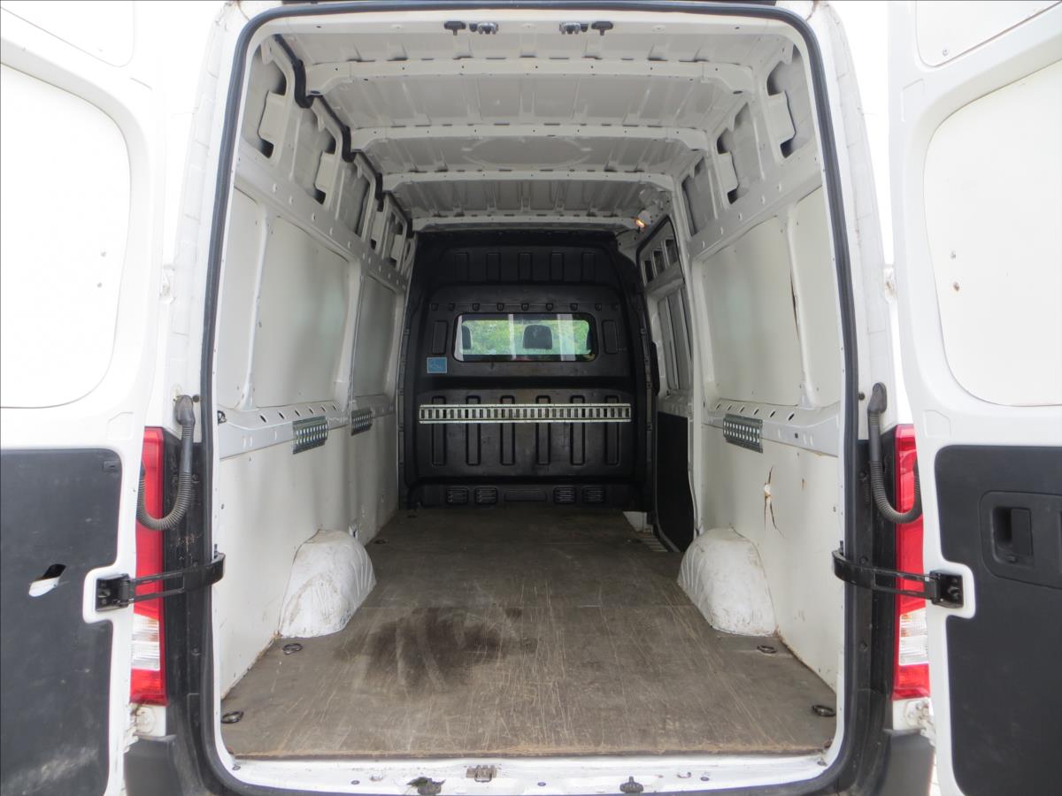 Hyundai H 350