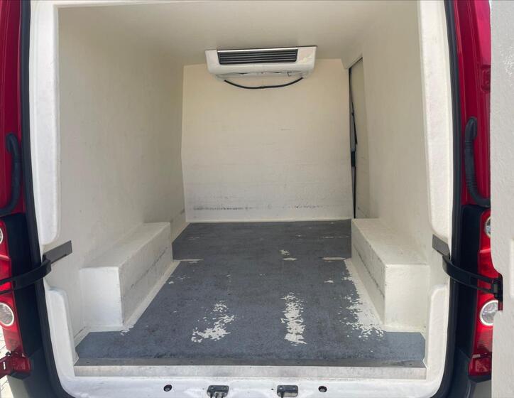 Volkswagen Crafter 8