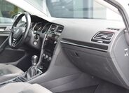 Volkswagen Golf 18