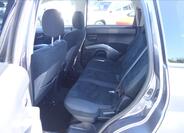Mitsubishi Outlander 14