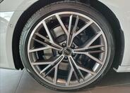 Audi S7 8