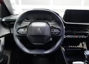Peugeot 2008 13
