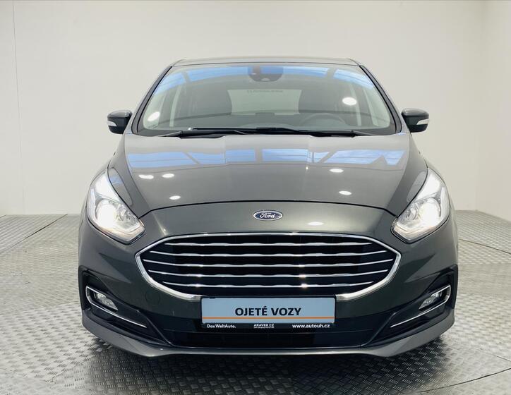 Ford S-MAX 4