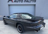 Pontiac Firebird 5