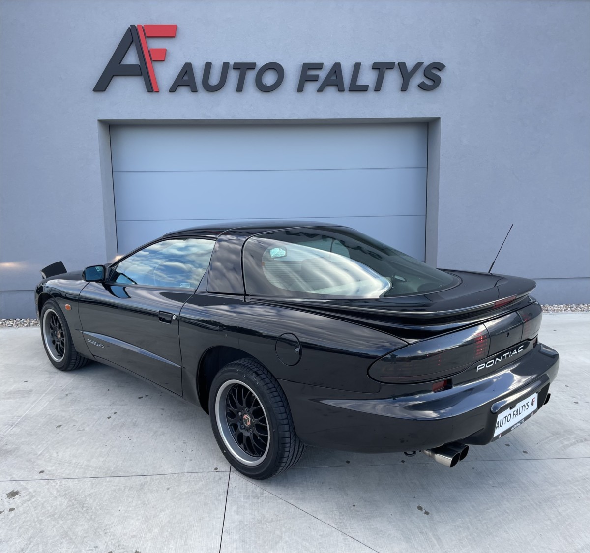 Pontiac Firebird