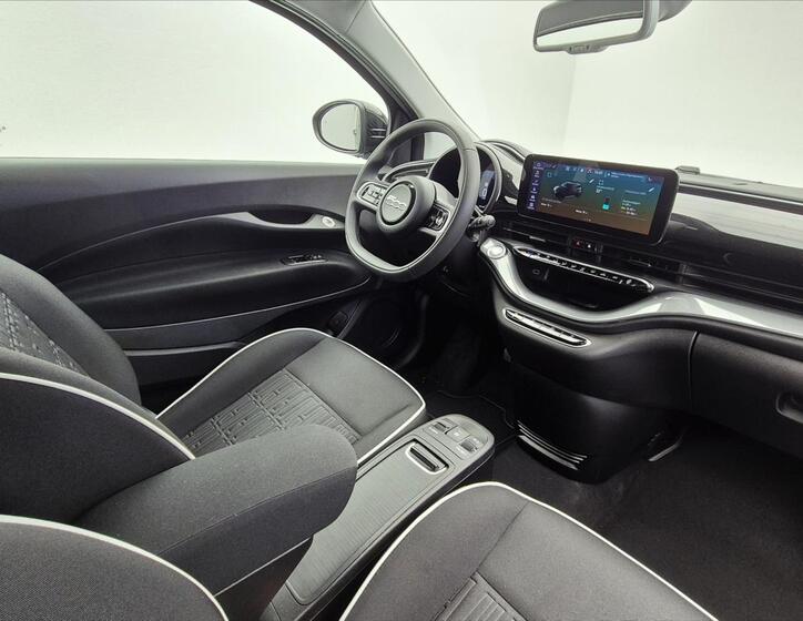 Fiat 500e 7