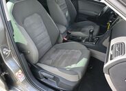 Volkswagen Golf 34