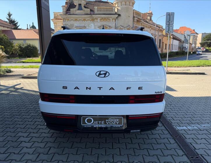 Hyundai Santa Fe 5