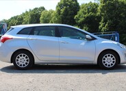 Hyundai i30 4