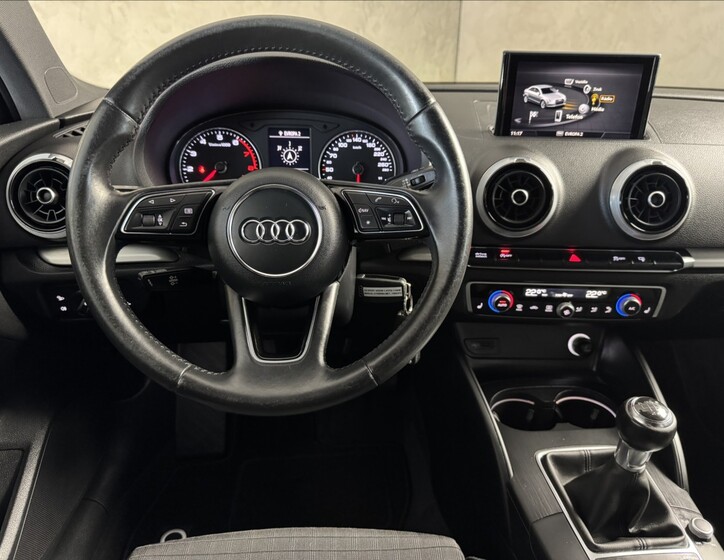Audi A3 20