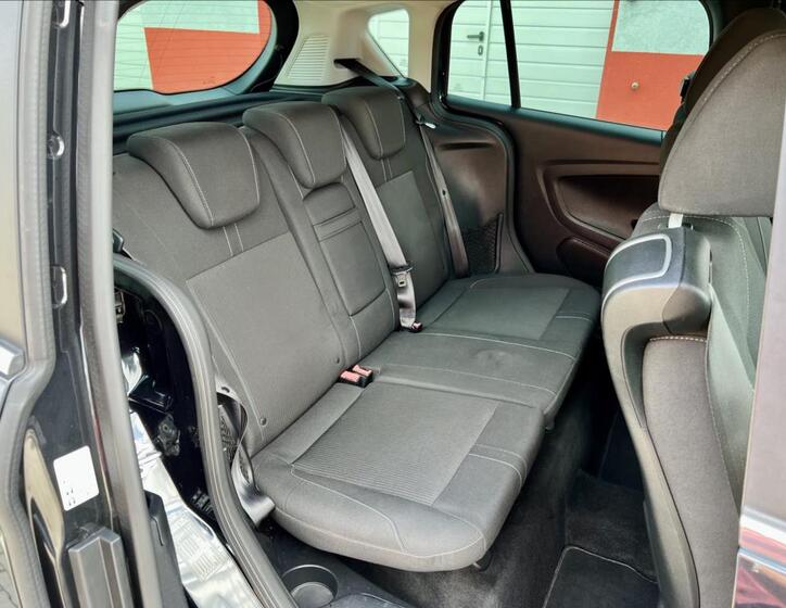 Ford B-MAX 17