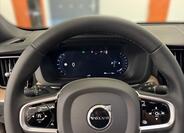 Volvo XC60 8