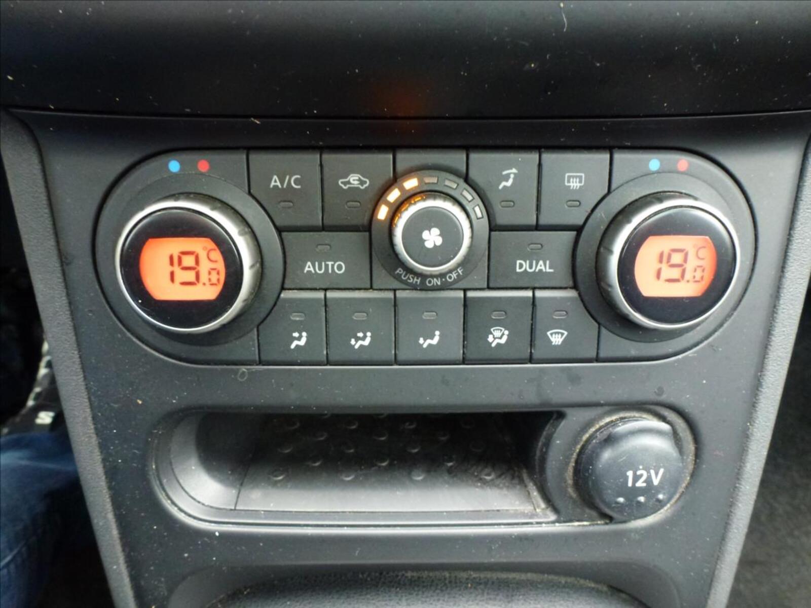Nissan Qashqai 35