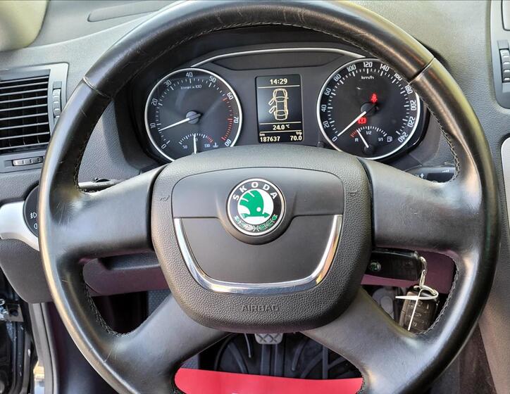 Škoda Octavia 37