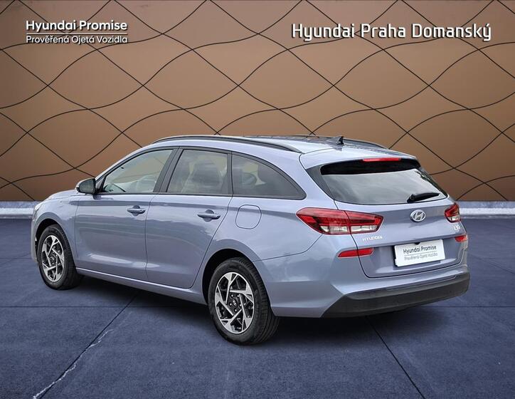 Hyundai i30 4
