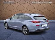 Hyundai i30 4