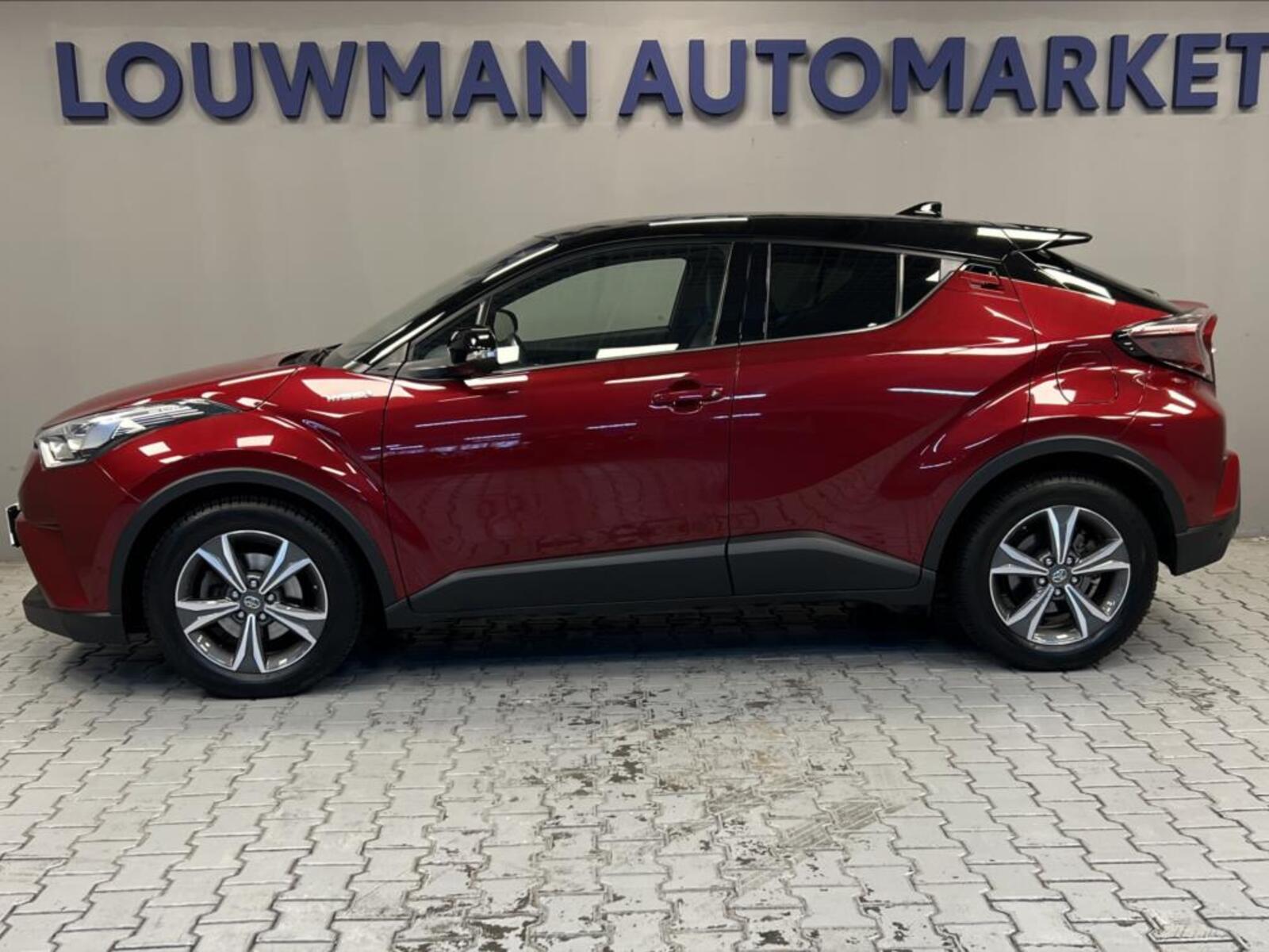 Toyota C-HR 3