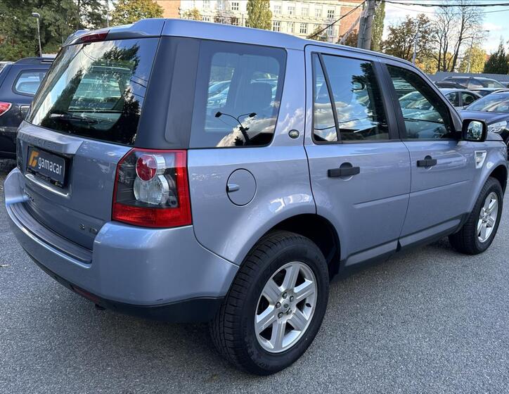 Land Rover Freelander 10