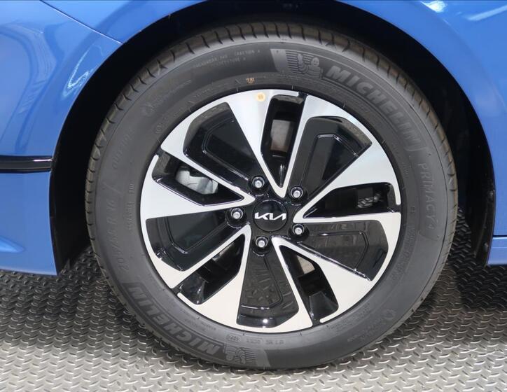 KIA Ceed 11