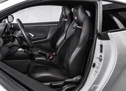 Toyota Yaris 17