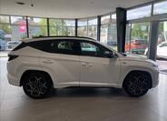 Hyundai Tucson 4